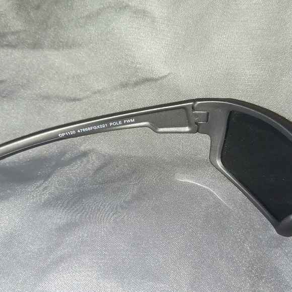 🍁3/$15 NWT Foster Grant Planet Friendly Sunglasses - Picture 6 of 6